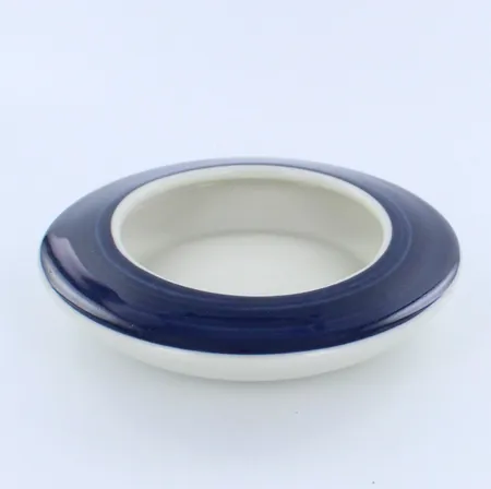 Pieni kulho Arabia, Wärtsilä, Ø 110mm, kestää konepesun, pieniä käyttökulumia Lähetetään postipakettina.