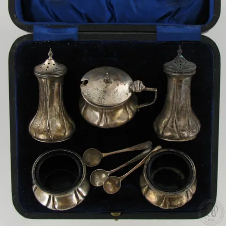 Viisiosainen mausteikko, sisällä siniset lasit, valmistettu 1913, Englanti - Chester, alkuperäistodistus, 925br,   Paino: 171,5 g
