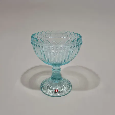 Iittala Mariskooli, korkeus 155mm, vedenvihreä.