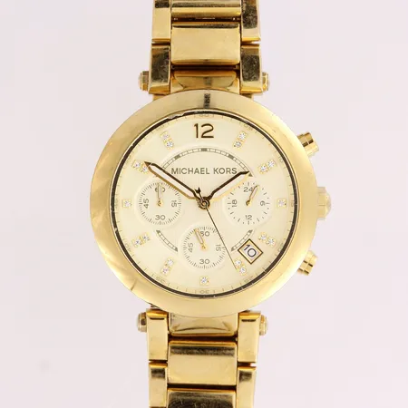 Teräsrannekello, Michael Kors, quartz, lasissa pieni naarmu kello 11 kohdalla, rannekkee pituus 155mm,
