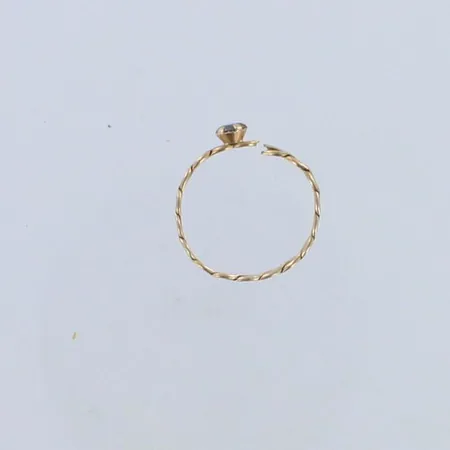 Viallinen kivisormus, 585br, Paino: 0,6 g