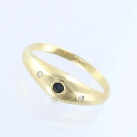 Kivisormus timanteilla 2xn.0.005ct, koko 17¾, 585br,  Paino: 1,8 g
