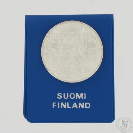 Juhlaraha Itsenäinen Suomi 60 vuotta, nimellisarvo 10mk, 500,  Paino: 21,8 g