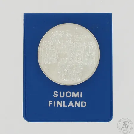 Juhlaraha Itsenäinen Suomi 60 vuotta, nimellisarvo 10mk, 500,  Paino: 21,8 g