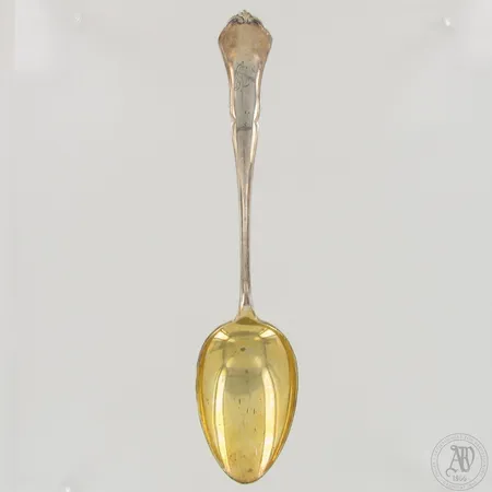 Tarjoilulusikka, pituus 26cm, Chippendale, kaiverrettu, 813,  Paino: 93,4 g