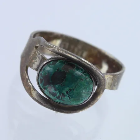 Kivisormus, koko 17½, 925br,  Paino: 2,9 g