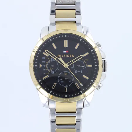 Teräsrannekello Tommy Hilfiger , TH 320.1.20.2504, lasissa pieniä käytön jälkiä, quartz, rungon Ø46mm, rannekkeen pituus 185mm,