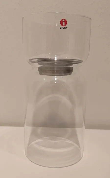 Kynttilälyhty Iittala Lantern, 190mm, kirkas, design Harri Koskinen. Lähetetään postipakettina.