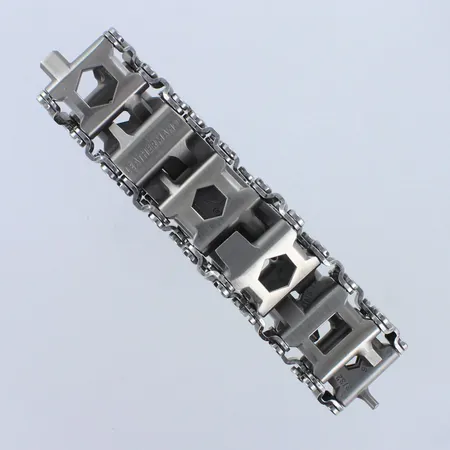 Leatherman Tread Metric Stainless monitoimityökalu-rannekoru, rannekkeen pituus 230mm