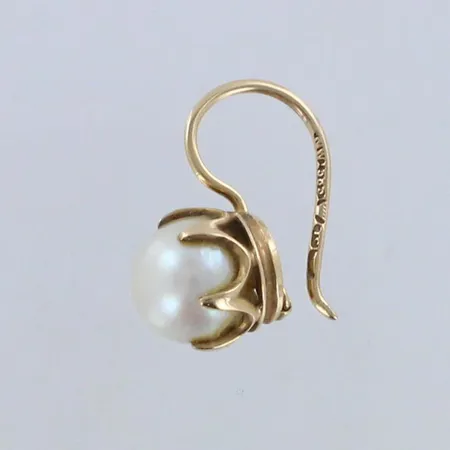 Helmikorvakoru, korkeus 17mm, 585br, Paino: 1,8g