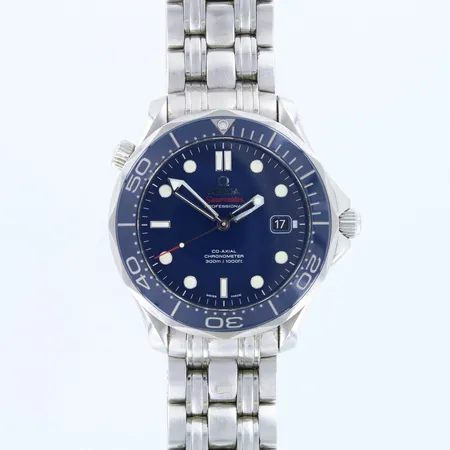 Teräsrannekello Omega Seamaster Professional Chronometer 300m/1000ft, SNR 85772483,  Swiss Made, automaatti, rungon Ø41,5mm, rannekkeen pituus 190mm, käytön jälkiä, mukana rannekkeen jatkopala, laatikko ja paperit