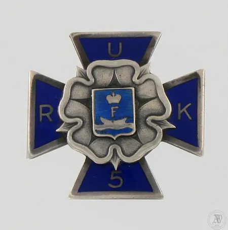 Kunniamerkki, RUK 5-risti, malli a/a. F-vaakuna, 813, Paino: 14,0g