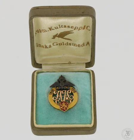Suomen Senaatti 1816-1916 jetoni, alkuperäinen rasia, 750br,  Paino: 4,7 g