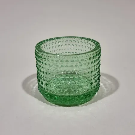 Tuikkulyhty Iittala, Kastehelmi, omenanvihreä, korkeus 65mm
