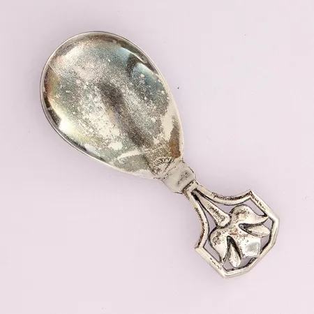 Kaviaarilusikka, kaiverrettu, pituus 81mm, vuodelta 1936, 813,  Paino: 12,8 g