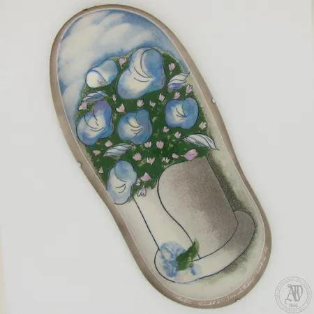 Seinälautanen Arabia, Helinä Liukko-Sundström, Sinikellot, mitat 39,5x18cm, tuotannossa 1983.  Lähetetään postipakettina.