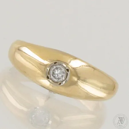Timanttisormus 1xn.0.10ct, kaiverrettu, koko 16½, 750,  Paino: 3,3 g