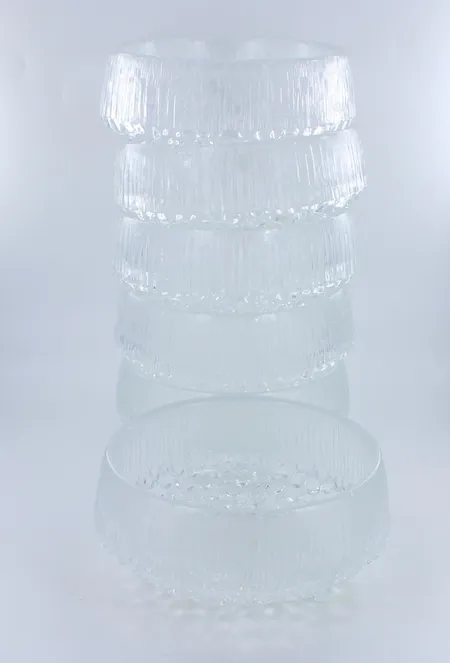 Kuusi jälkiruokakulhoa Iittala, Ultima Thule, Tapio Wirkkala, 115ml,  Lähetetään postipakettina.