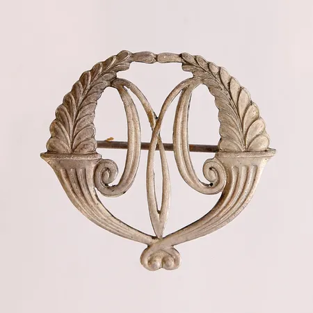 Rintaneula, mitat 29x30mm, 813,  Paino: 5,5 g