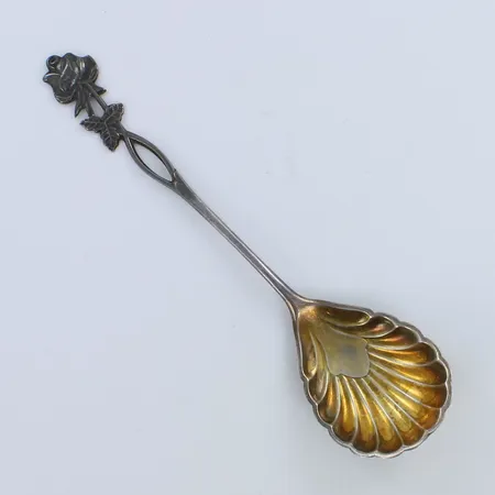 Sokerilusikka, ruusu, pituus 126mm, 813h,  Paino: 12,6 g