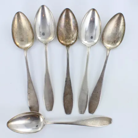 Kuusi ruokalusikkaa, matta, pituus 173mm, 813h ,  Paino: 176,4 g