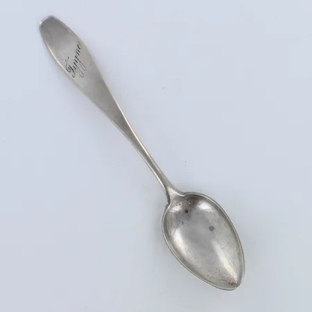 Kahvilusikka, matta, kaiverrettu, pituus 124mm, 813h ,  Paino: 12,9 g