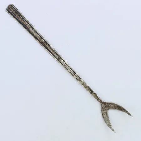Oliivihaarukka, Margit , pituus 155mm, 916h,  Paino: 12,3 g