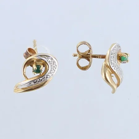 Kivikorvakorut, korkeus 11mm, 585br  Paino: 1,2 g
