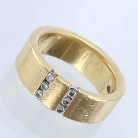 Timanttisormus 6xn.0.02ct, kaiverrettu, koko 16, 750,  Paino: 9,8 g