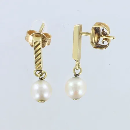 Helmikorvakorut, korkeus 21mm, 585br,  Paino: 1,9 g
