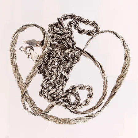 Viallisia koruja, 925,  Paino: 23 g