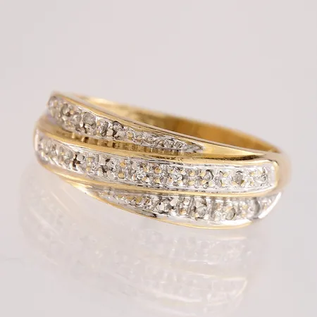 Timanttisormus 17xn.0.005ct, koko 16½, 585 kelta- ja valkokulta, Paino: 3 g