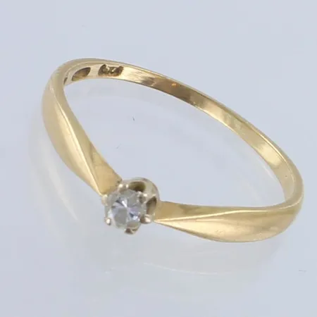 Timanttisormus 1xn.0.09ct, koko 18,  750 kelta- ja valkokulta,   Paino: 1,8 g