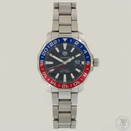 Teräsrannekello Tag Heuer Aquaracer, automaatti, sarjanumero SK6371, taulun Ø 48mm, rannekkeen pituus 185mm, rannekkeen lukossa käytön jälkiä, mukana laatikko, kaksi jatkopalaa ja Lindroosin huoltokuitti päivätty 19.3.2021