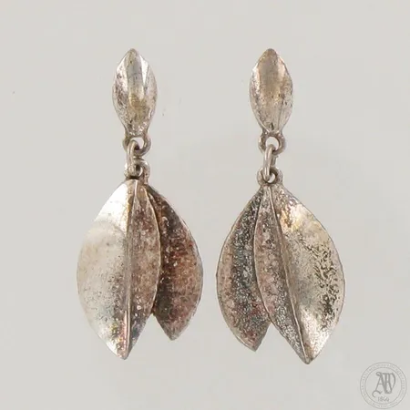 Korvakorut, korkeus 28mm ja leveys 11mm, 925,  Paino: 2,9 g