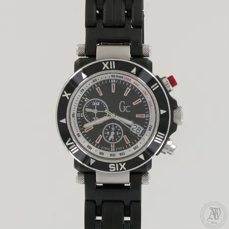 Teräsrannekello Guess Gc Chronograph, quartz, sarjanumero GC46000G, rungon Ø 45mm, rannekkeen pituus 195mm, mukana yksi jatkopala, laatikko