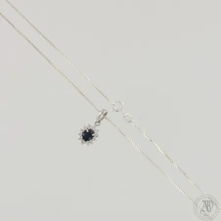 Kaulaketju kiviriipuksella, ketjun pituus 45,5cm ja riipuksen korkeus 15mm, 925br,  Paino: 2,8 g