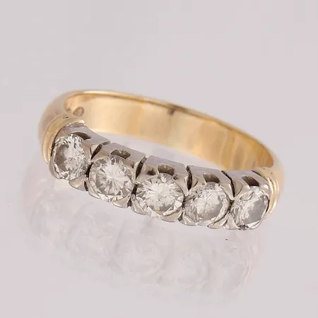 Timanttisormus 5xn.0.15ct, koko 15¾, leveys 3,6mm, 585, Paino: 3,8 g