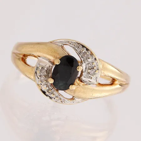 Kivisormus timanteilla 2xn.0.005ct, koko 18½, 585, Paino: 3,3 g