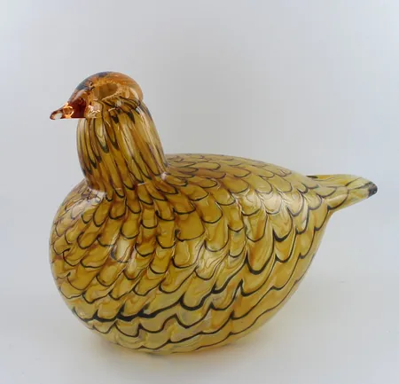  Lasilintu Iittala, Kesäriekko, signeeraus O.Toikka Iittala, laatikko Lähetetään postipakettina.