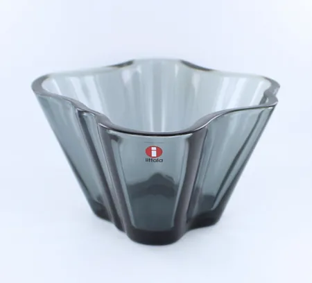 Kulho Iittala, Alvar Aalto, 75mm, harmaa, naarmuja