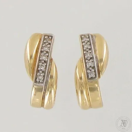 Timanttikorvakorut 10xn.0.005ct, korkeus 11mm, 585,  Paino: 1,6 g