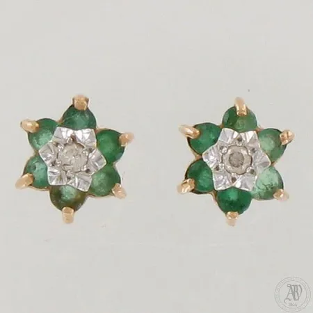 Kivikorvakorut timanteilla 2xn.0.03ct, Ø 10mm, 585br,  Paino: 2 g