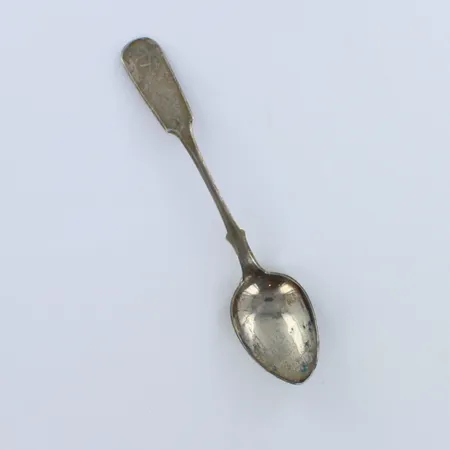 Kahvilusikka, helsinki, kaiverrettu, pituus 123mm, 813h,  Paino: 9,4 g