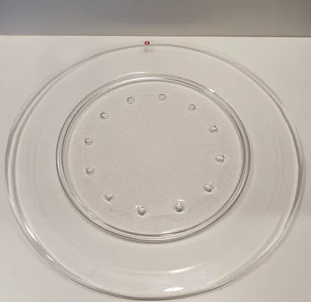 Tarjoilulautanen Iittala, Ø 33cm  Lähetetään postipakettina.