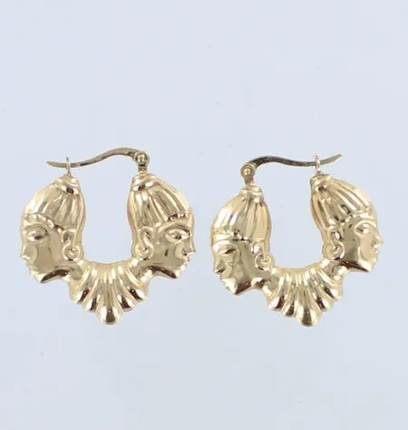 Korvakorut, korkeus 28mm, 585,  Paino: 3 g