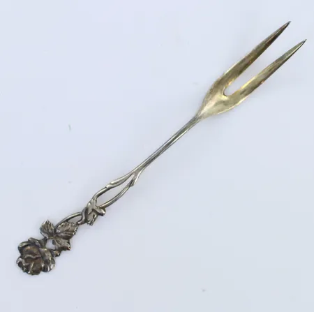 Leikkelehaarukka, Ruusu, pituus 130mm, 830,  Paino: 10,7 g