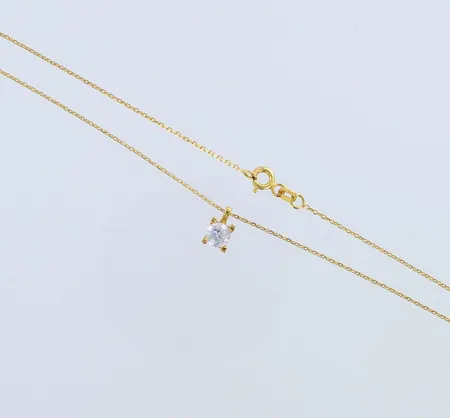Kivikaulakoru, riipuksen korkeus 8,5mm, ketjun pituus 45cm, 875br,  Paino: 2,5 g