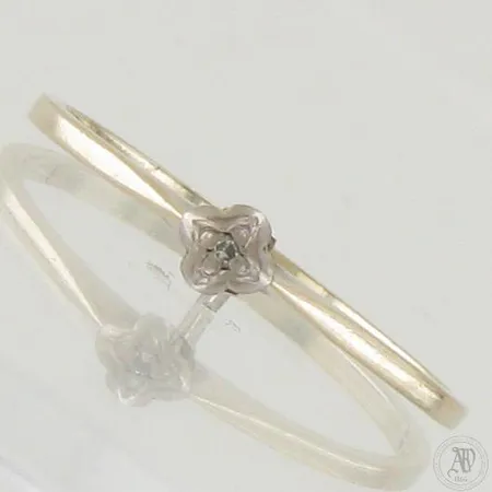 Timanttisormus 1xn.0.005ct, koko 17¼, 750,  Paino: 1,1 g