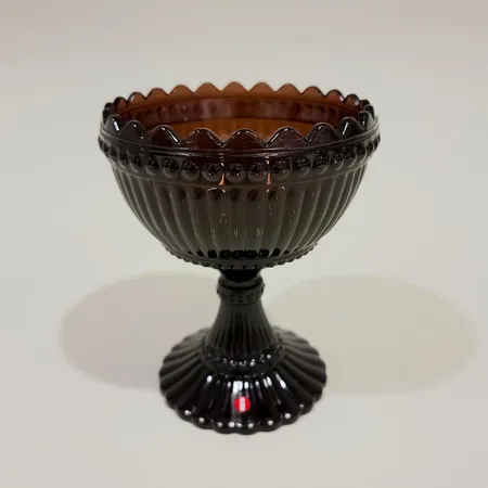 Mariskooli, Iittala, korkeus 155mm, luumu Lähetetään postipakettina.